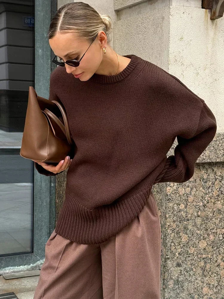 Chic CALENDRA Knit Sweater