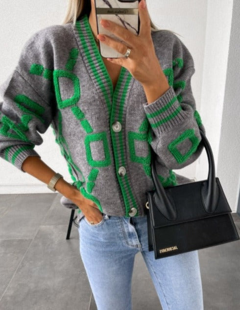 Chic Viola Runway Cardigan